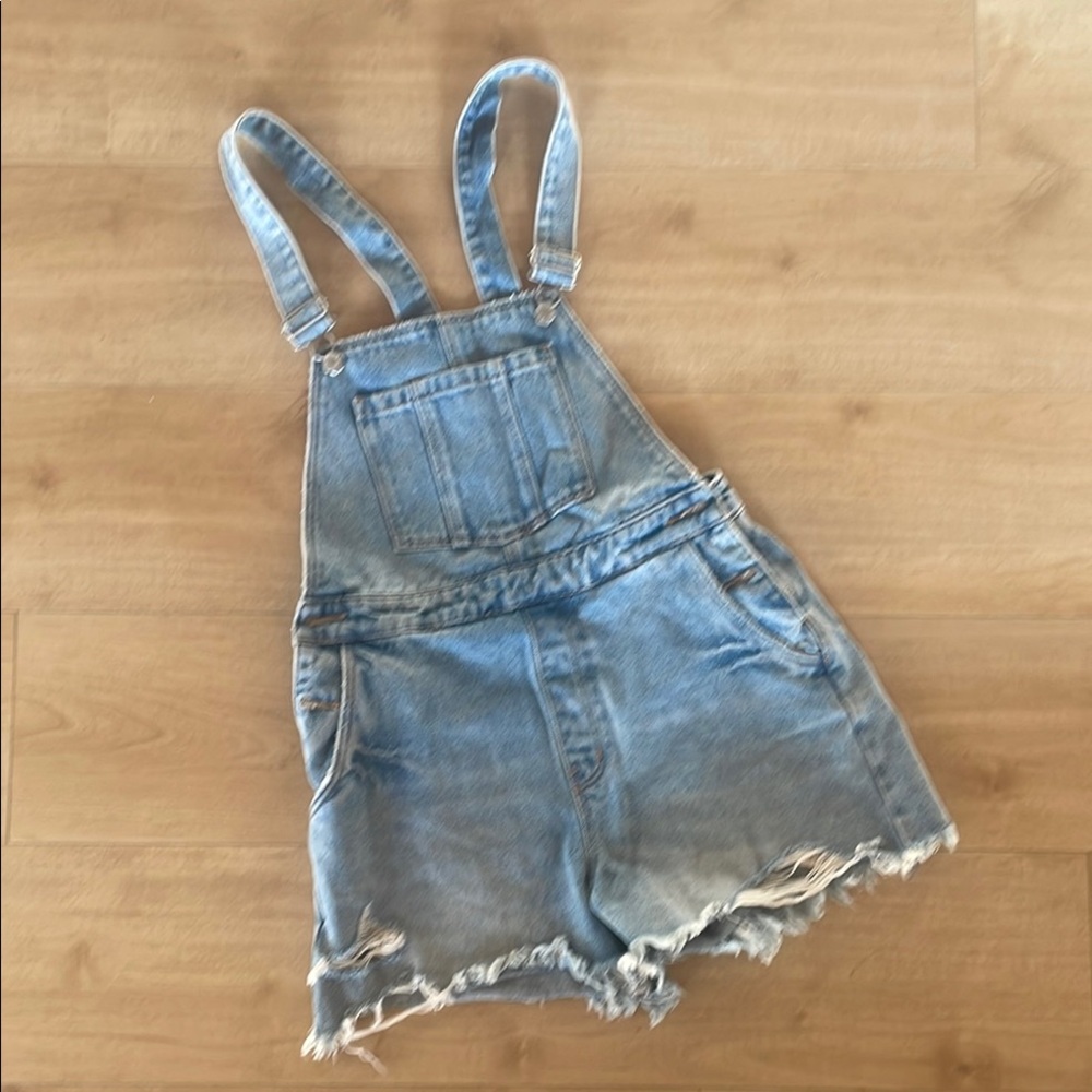 Rolla’s Original Short Overall Denim Distressed Overalls